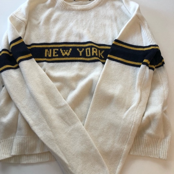 Brandy Melville Sweaters - Brandy Melville Sweater